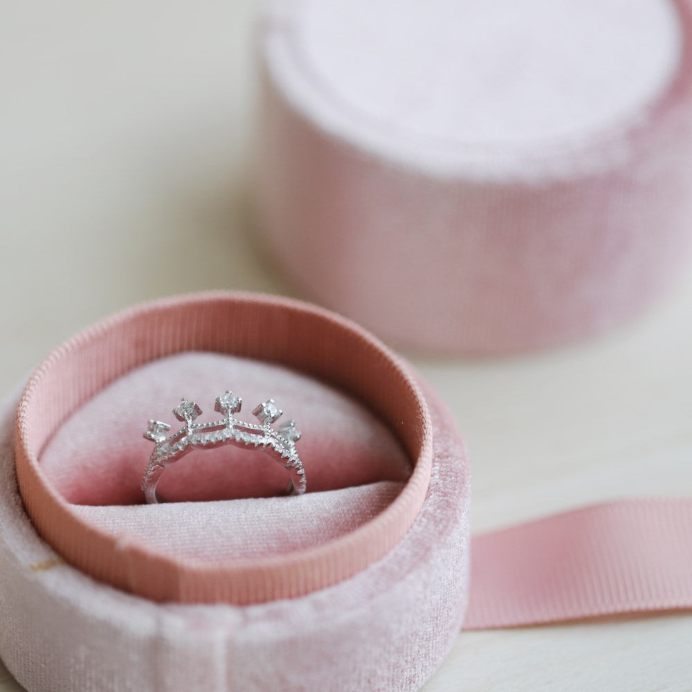 Silver Zircon Round Cut Inlaid Crown Dainty Ring