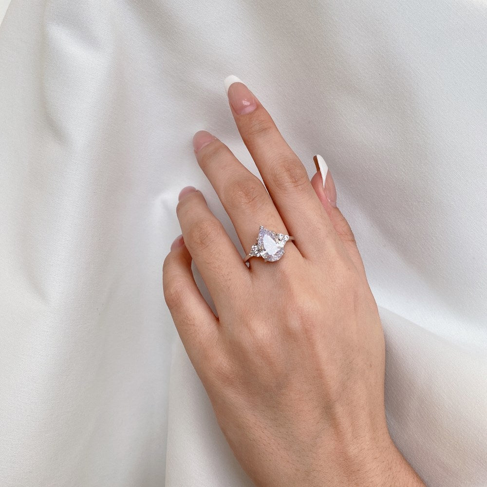 Silver Zircon Pear Cut Water Drop Trilogy Three Stone Ring