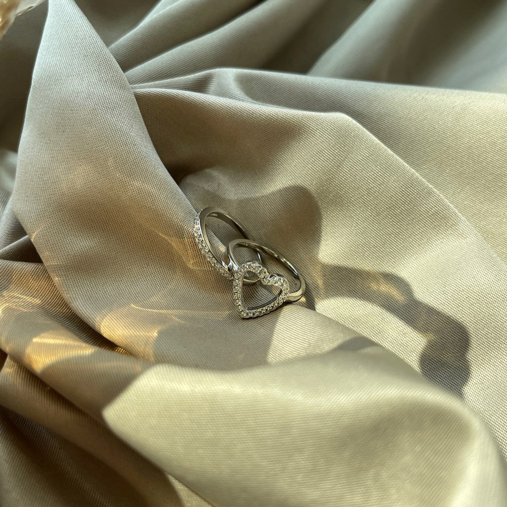 Silver Zircon Round Cut Duel Inlaid Heart Dainty Ring