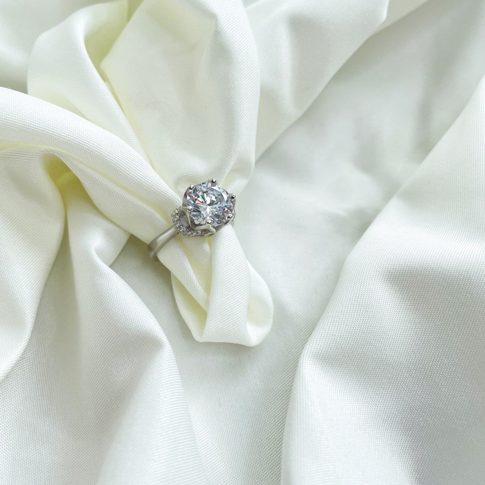 Silver Zircon Round Cut Flower Solitaire Ring