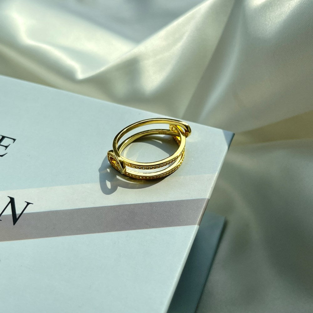 Silver Zircon Round Cut Twisted Double Layer Crossover Ring