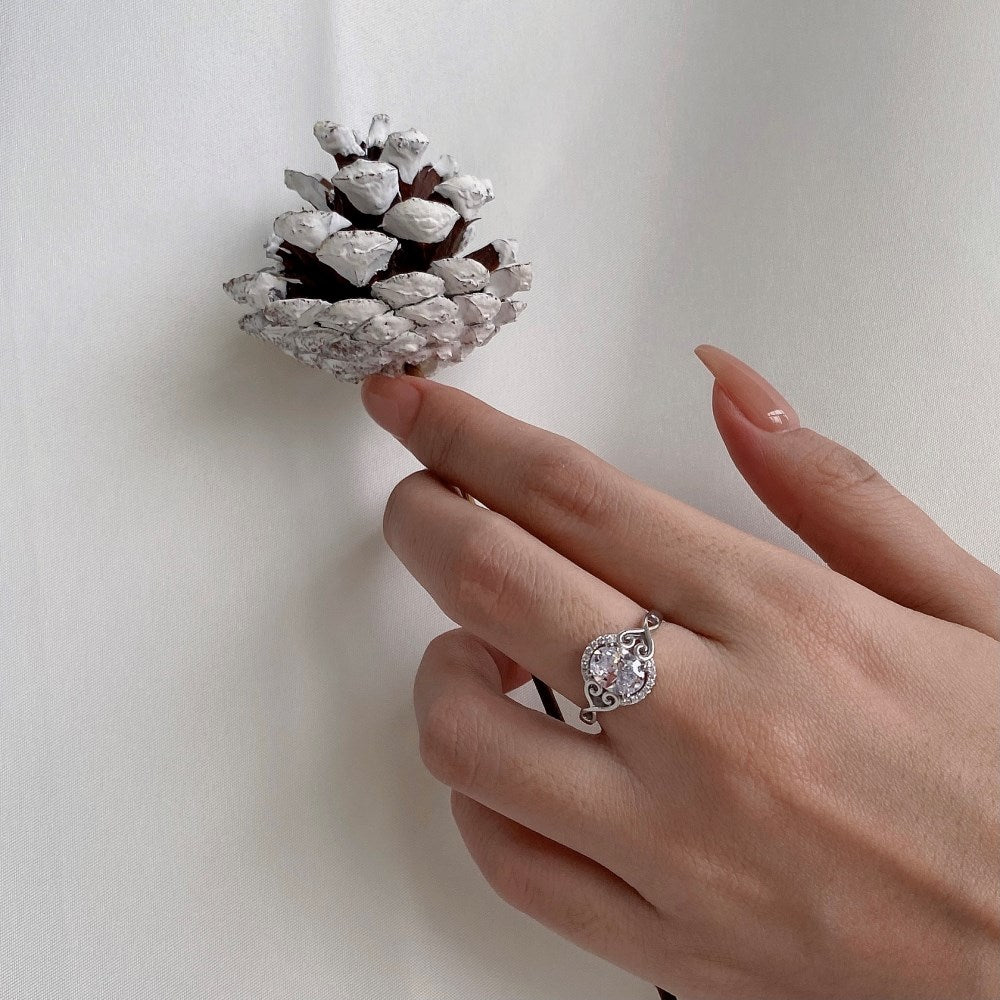 Silver Zircon Oval Cut Twisted Inlaid Halo Ring