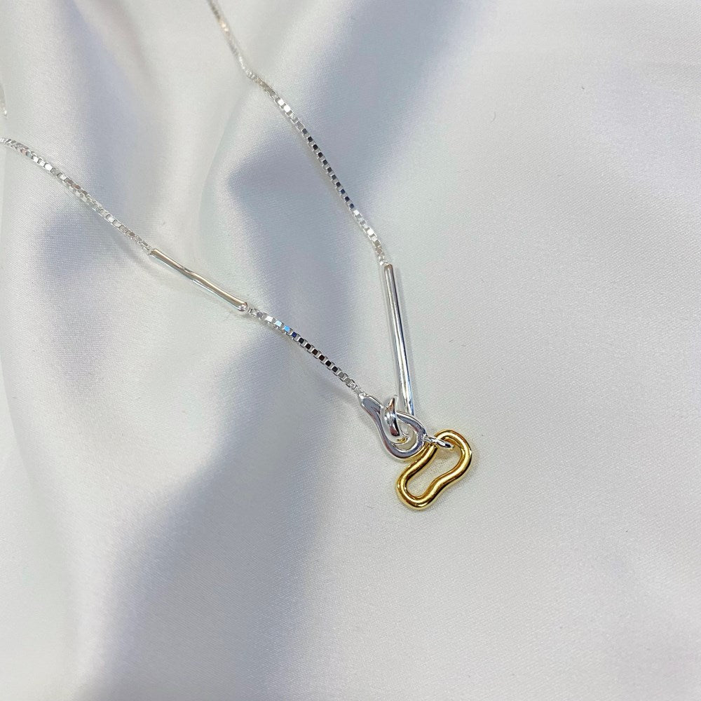 Silver Hook Clasp Pendant Necklace