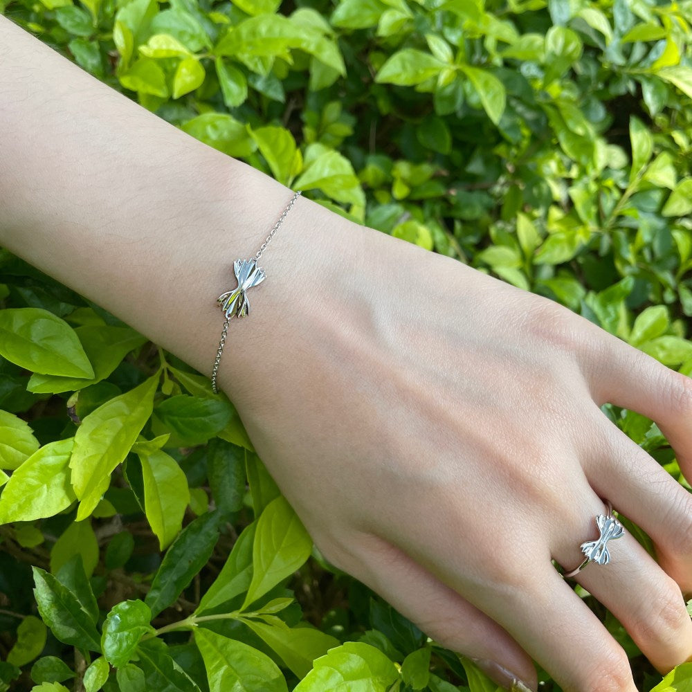 Silver Bow Chain Bracelet