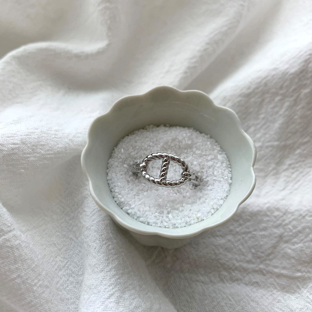 Silver Twisted Knot Dainty Ring