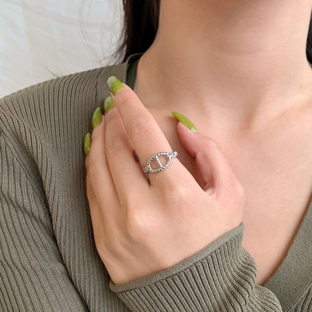 Silver Twisted Knot Dainty Ring