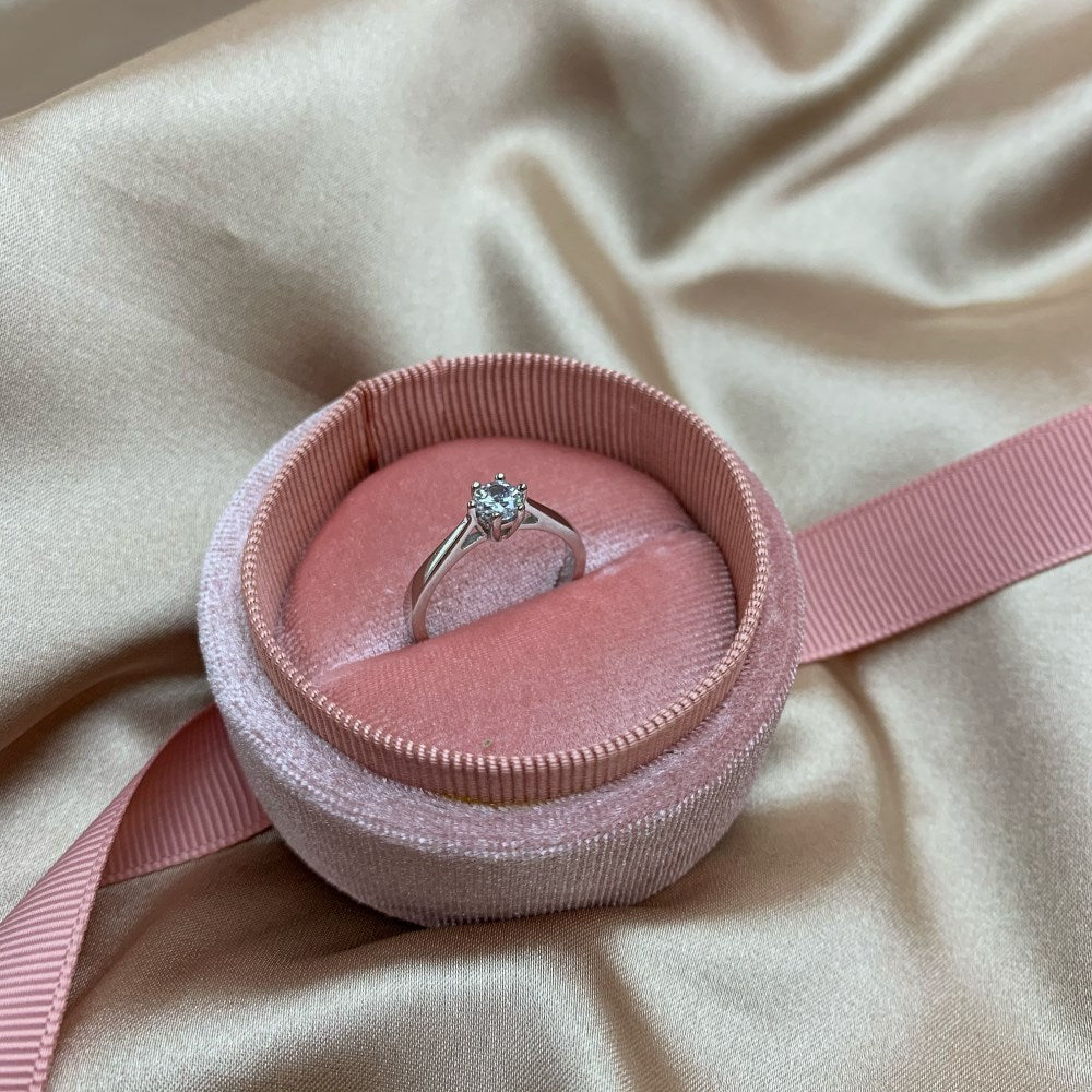 Silver Zircon Round Cut Vintage Solitaire Ring