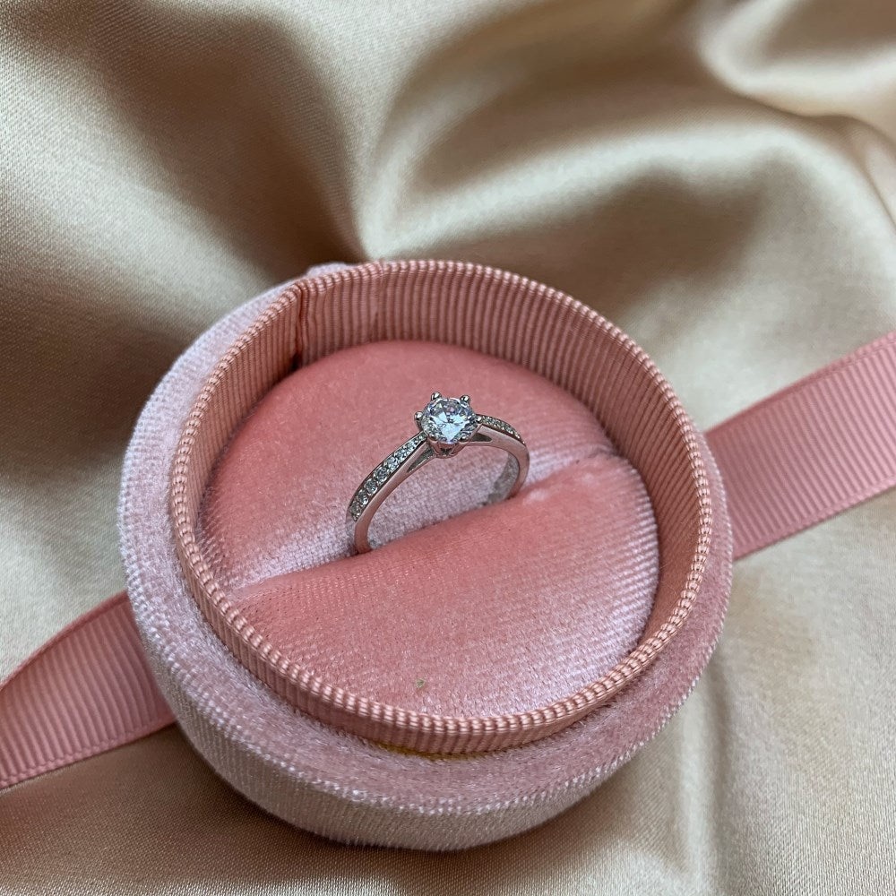 Silver Zircon Round Cut Twisted Inlaid Solitaire Ring