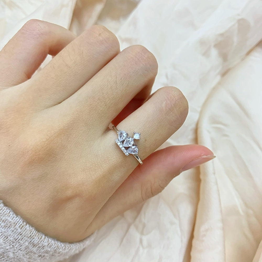Silver Zircon Pear Cut Inlaid Crown Dainty Ring