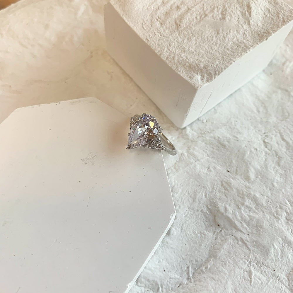 Silver Zircon Pear Cut Water Drop Trilogy Three Stone Ring