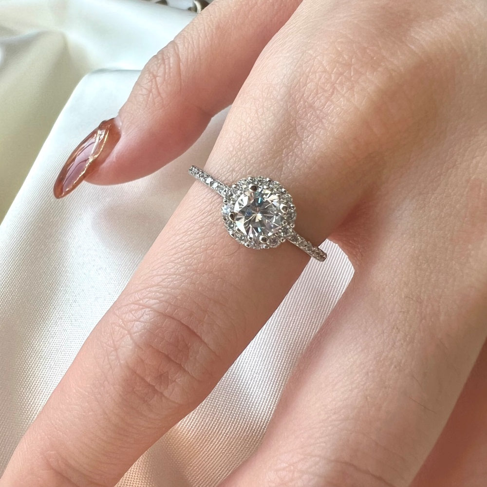 Silver Zircon Round Cut Inlaid Flower Halo Ring