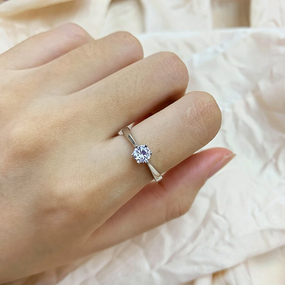 Silver Zircon Round Cut Vintage Solitaire Ring