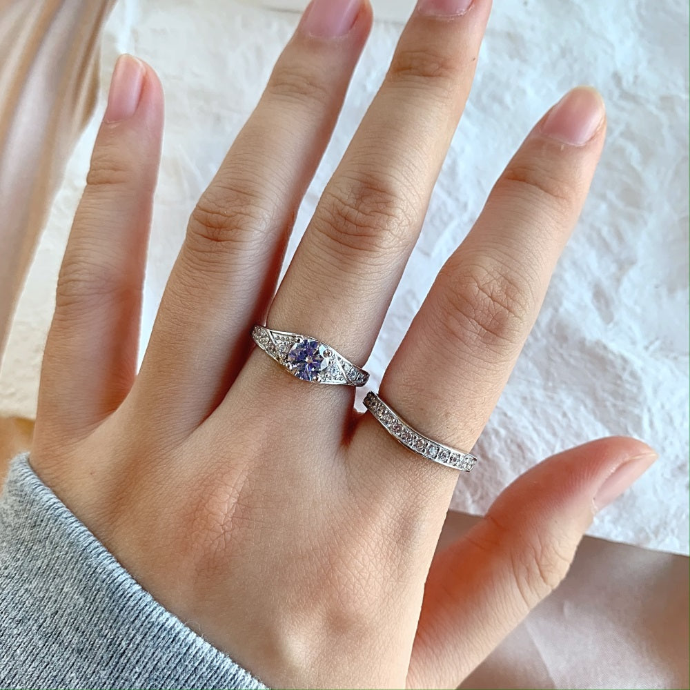 Silver Zircon Round Cut Duel Shape Halo Ring