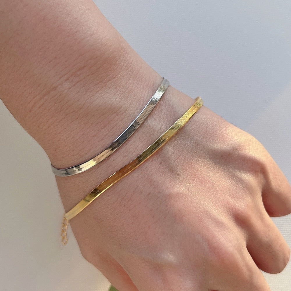 Silver Herringbone Chain Bracelet