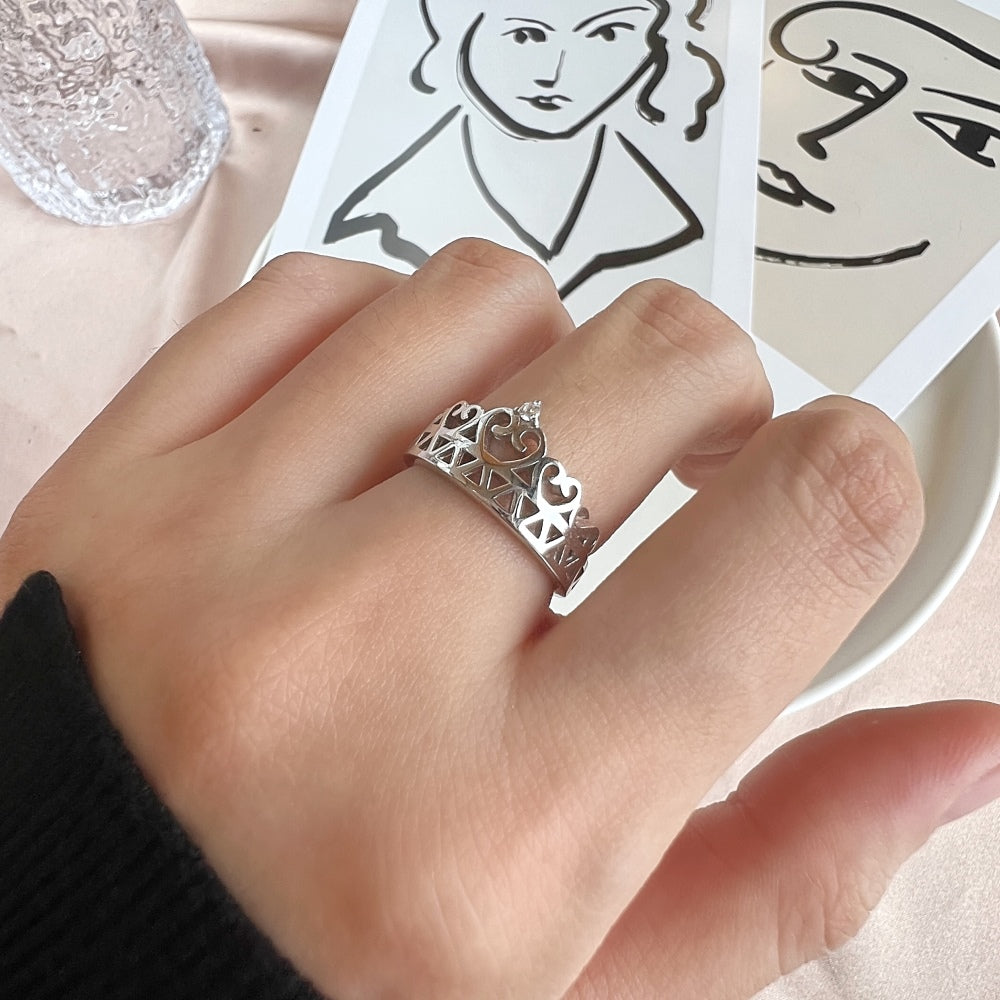 Silver Zircon Round Cut Wrapped Crown Dainty Ring