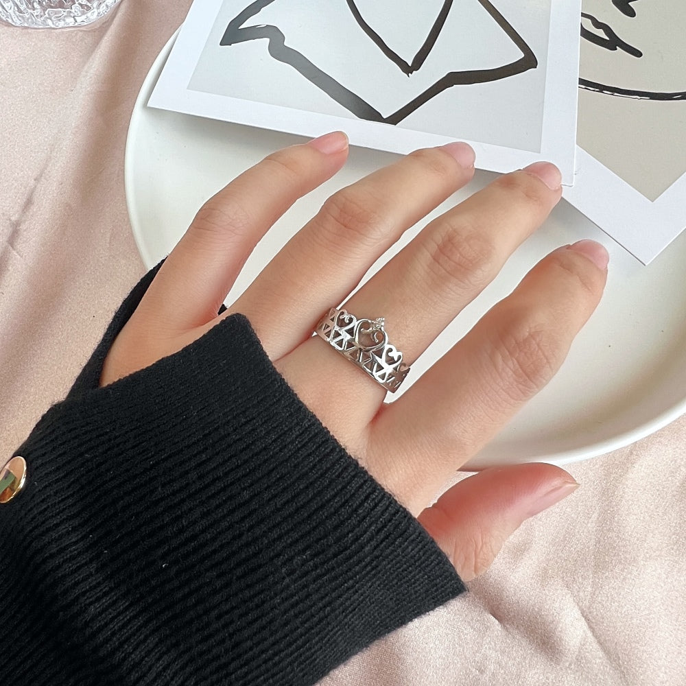 Silver Zircon Round Cut Wrapped Crown Dainty Ring