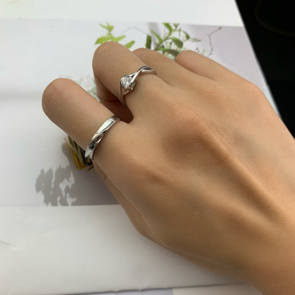 Silver Zircon Round Cut Twisted Dainty Ring