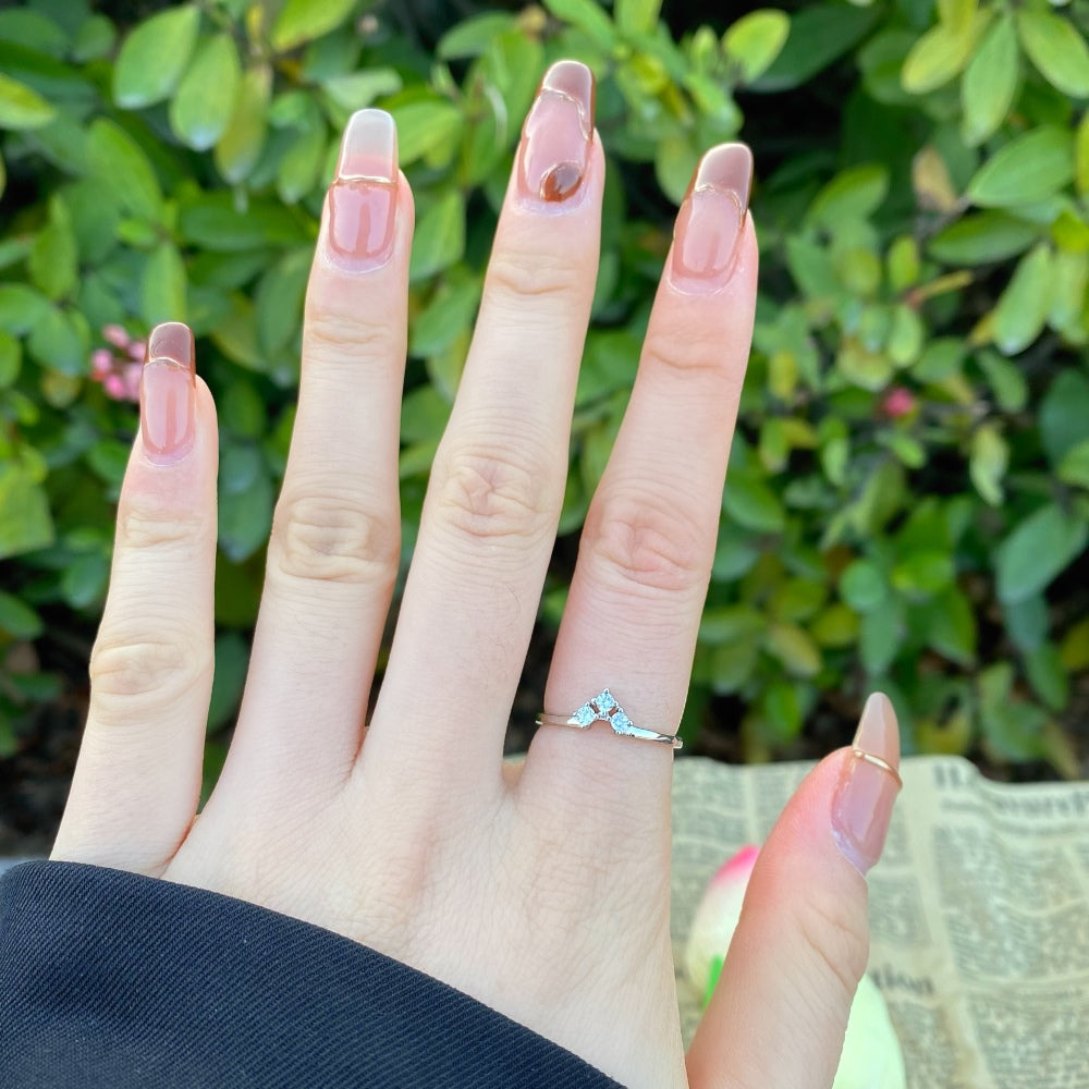 Silver Zircon Round Cut Vintage Dainty Ring