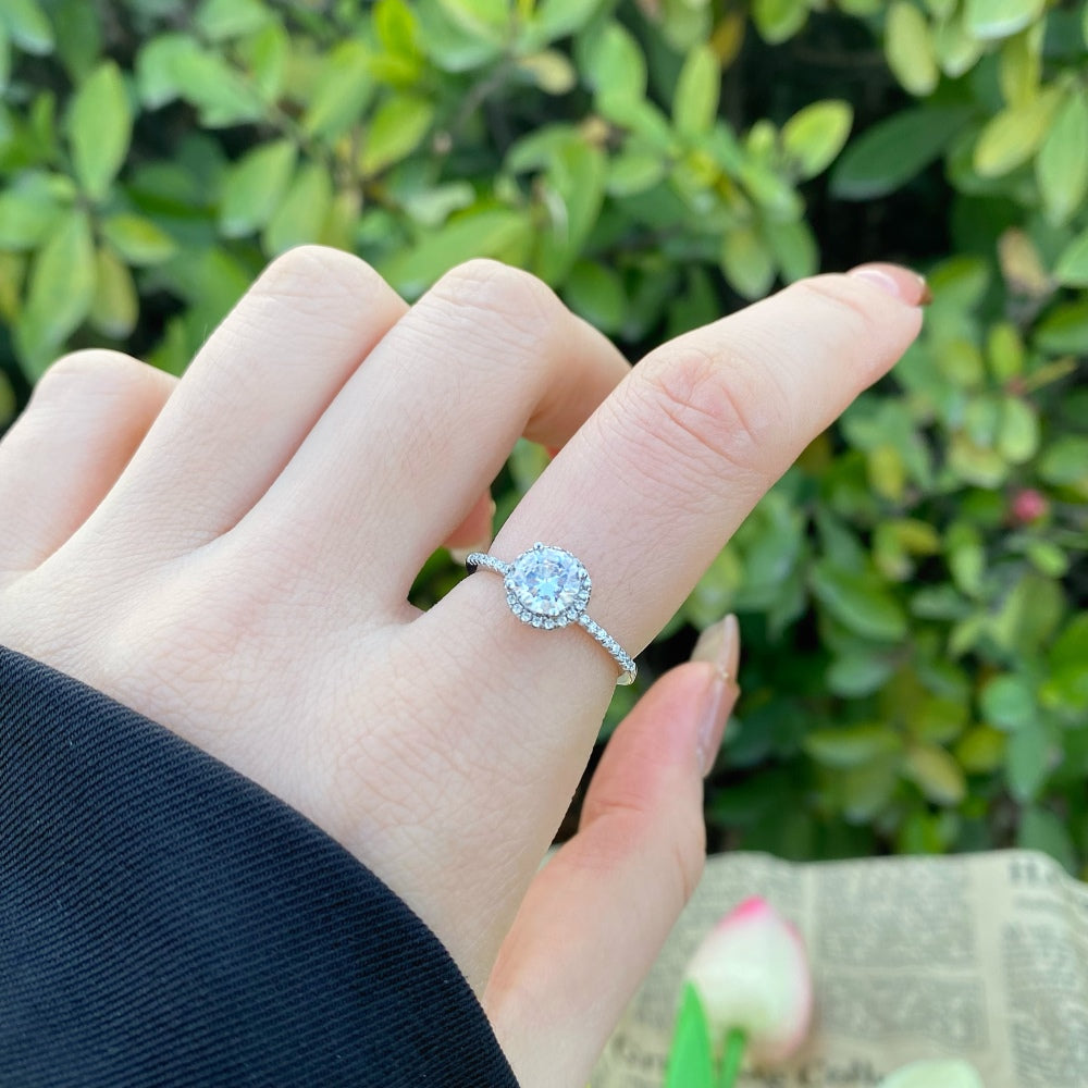 Silver Zircon Round Cut Iced Inlaid Halo Ring