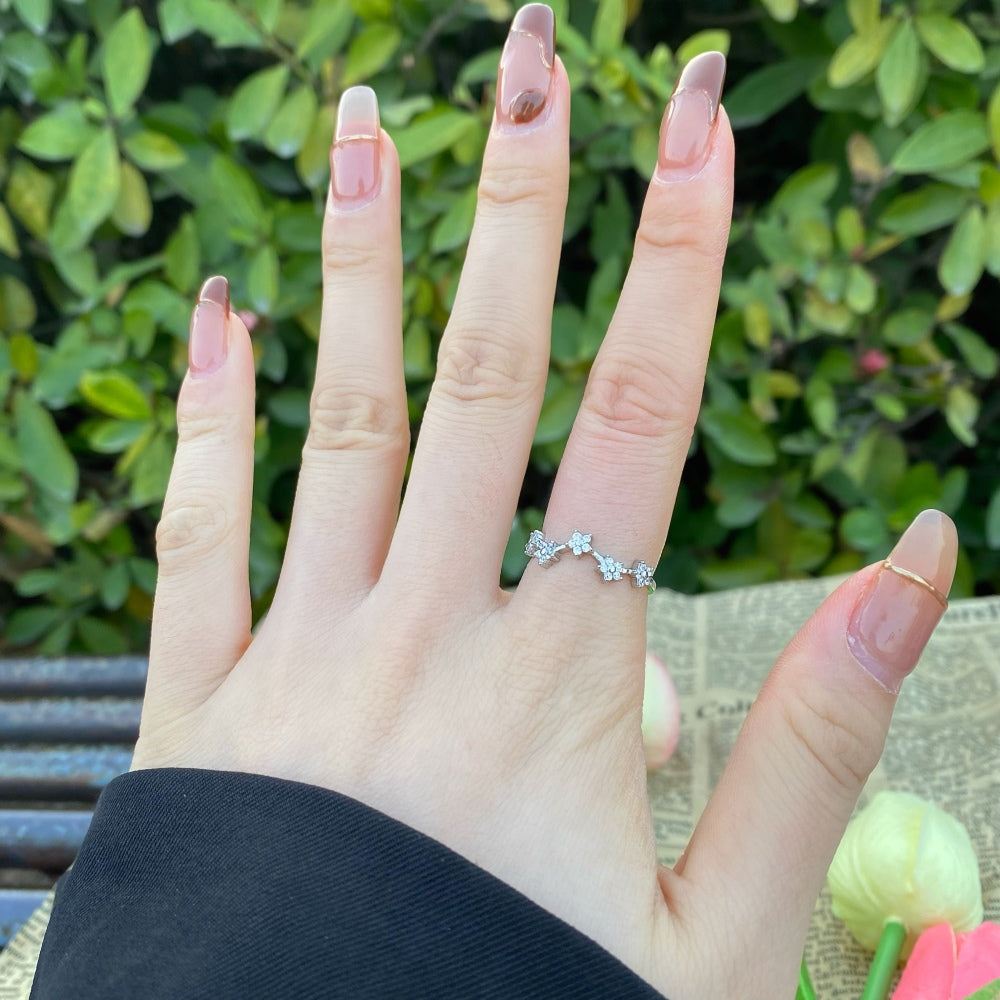 Silver Zircon Round Cut Irregular Flowers Dainty Ring