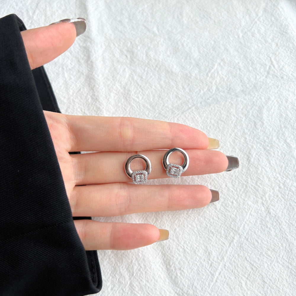 Silver Zircon Baguette Cut Hollow Disc Ear Studs