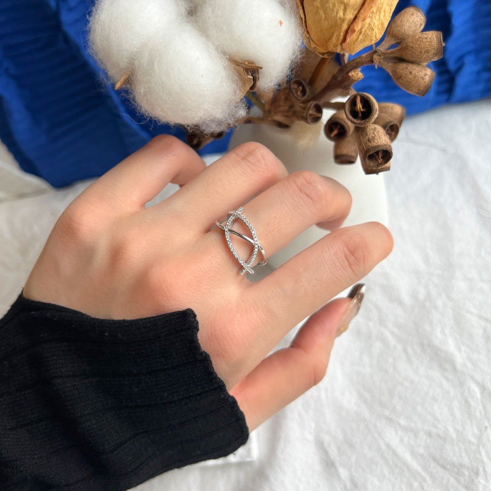 Silver Zircon Round Cut Solid Open Twisted Crossover Ring