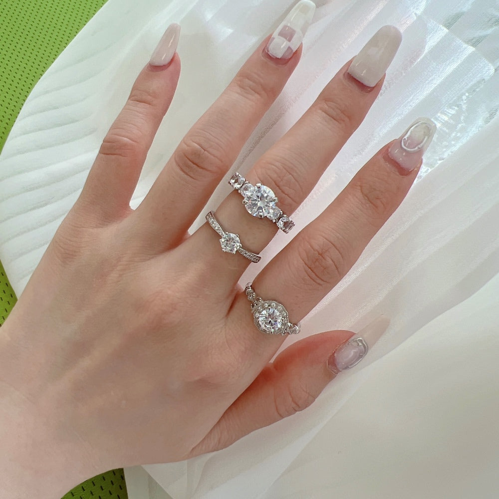 Silver Zircon Round Cut Twisted Inlaid Solitaire Ring