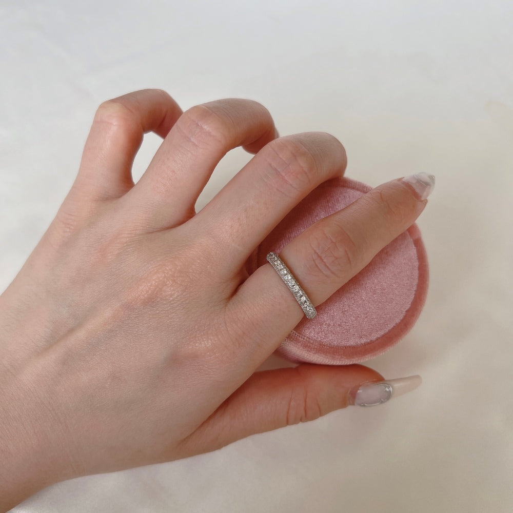 Silver Zircon Round Cut Inlaid Curved Eternity Ring