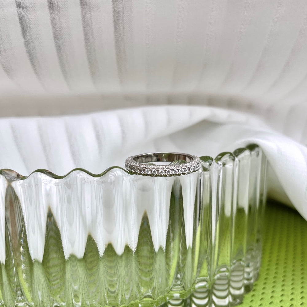 Silver Zircon Round Cut Inlaid Curved Eternity Ring