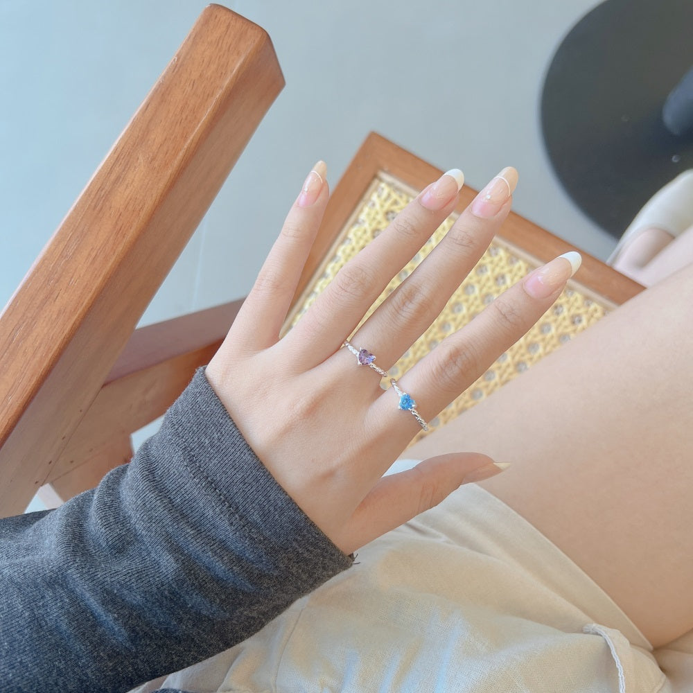 Silver Zircon Heart Cut Twisted Dainty Ring