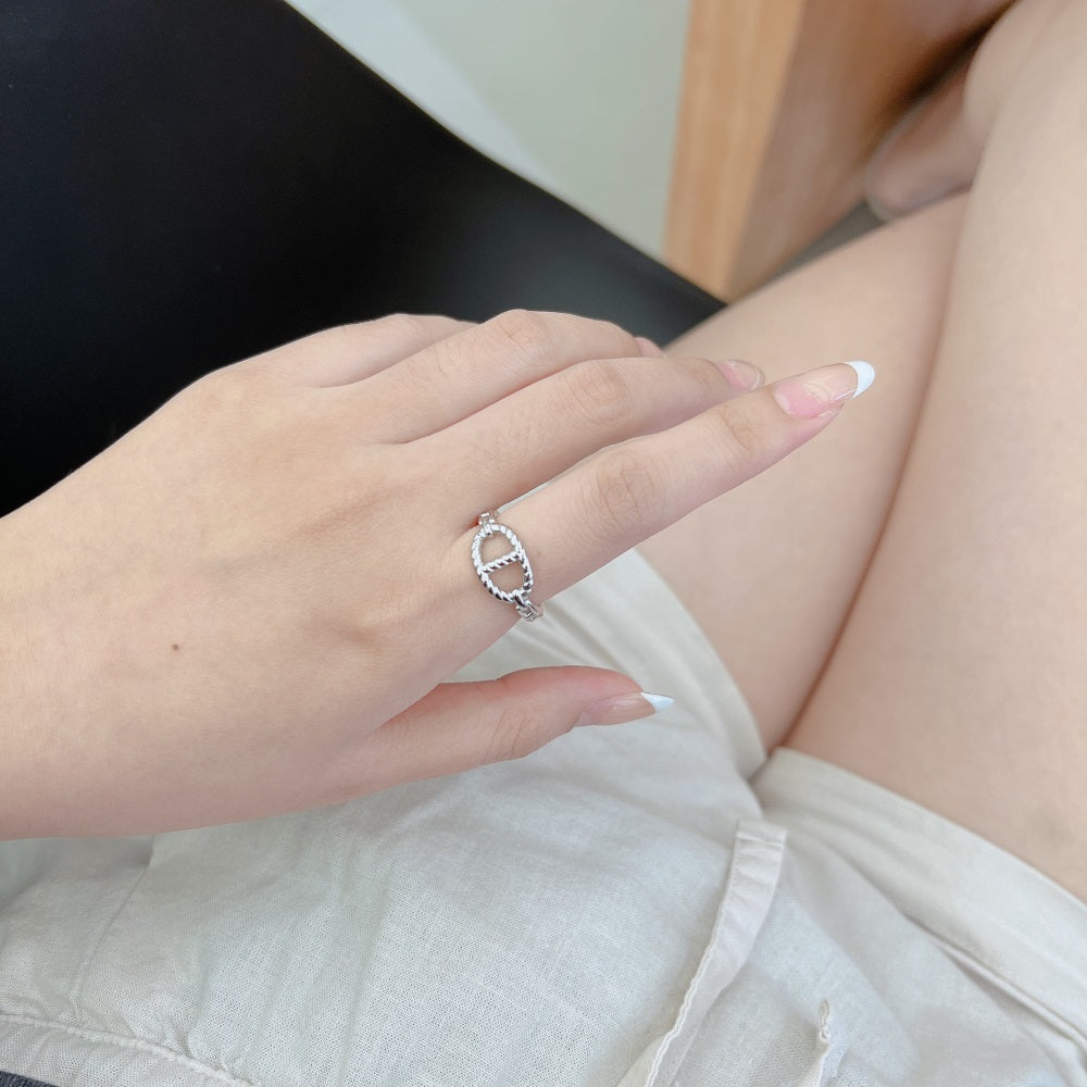Silver Twisted Knot Dainty Ring