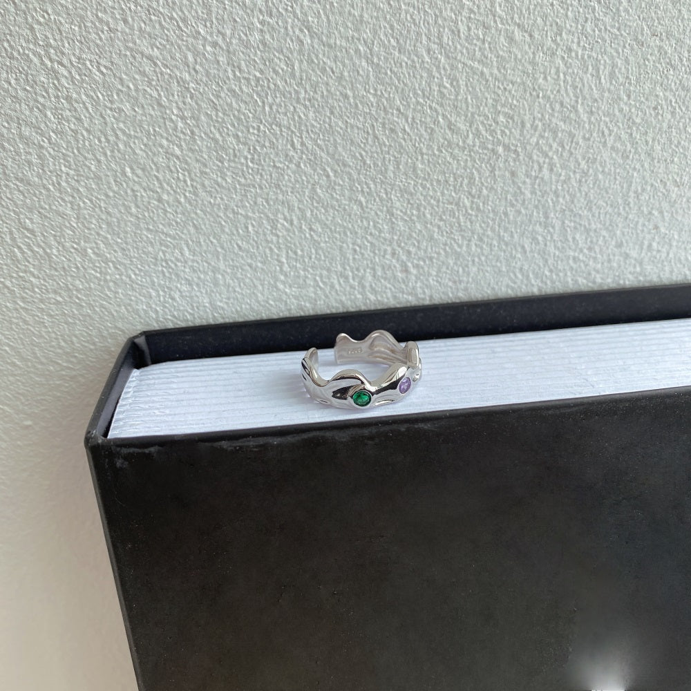 Silver Zircon Round Cut Inlaid Liquid Band Dainty Ring