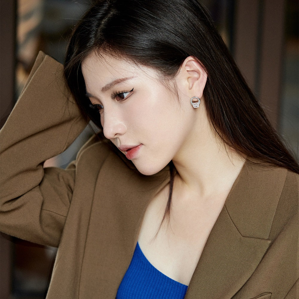 Silver Zircon Baguette Cut Hollow Disc Ear Studs