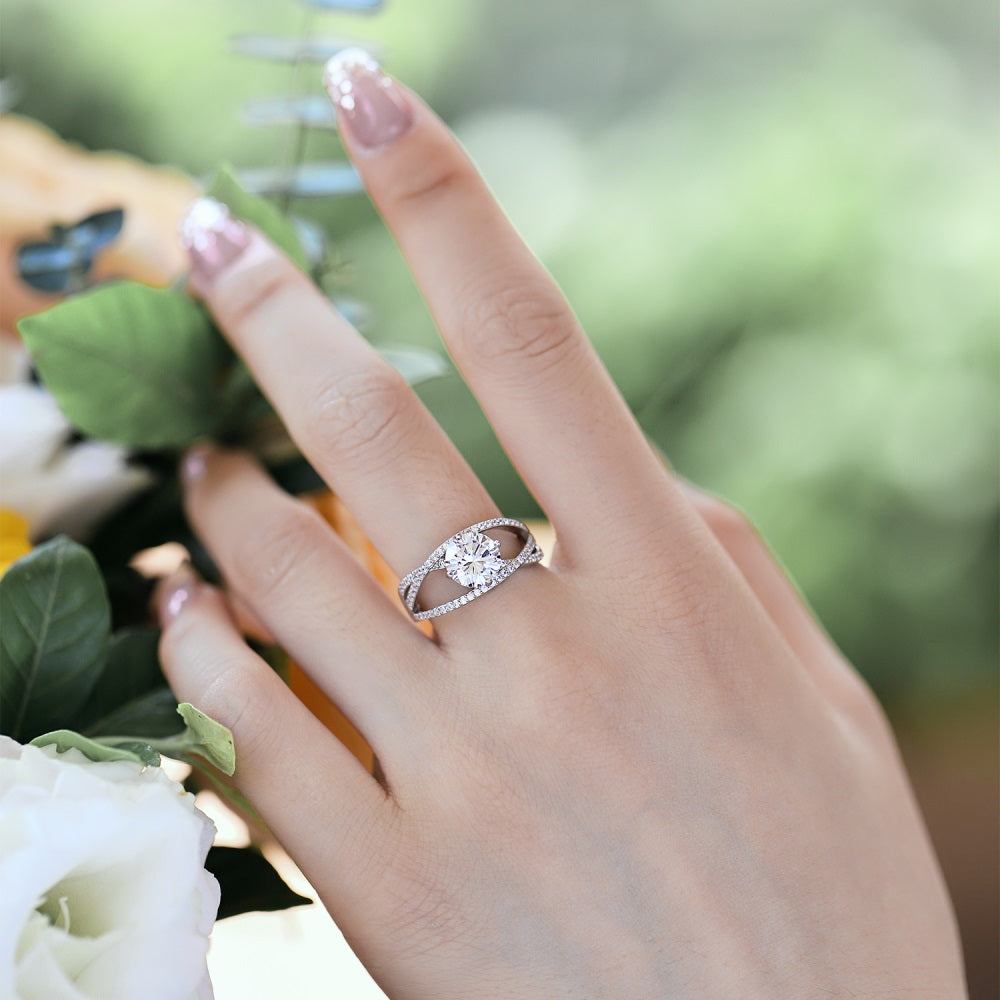 Silver Zircon Round Cut Twisted Flower Solitaire Ring