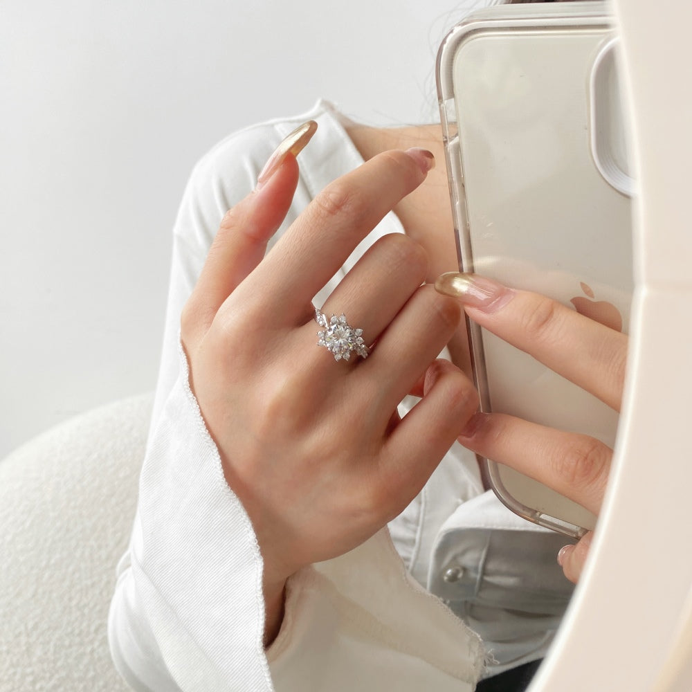 Silver Zircon Round Cut Inlaid Halo Flower Solitaire Ring