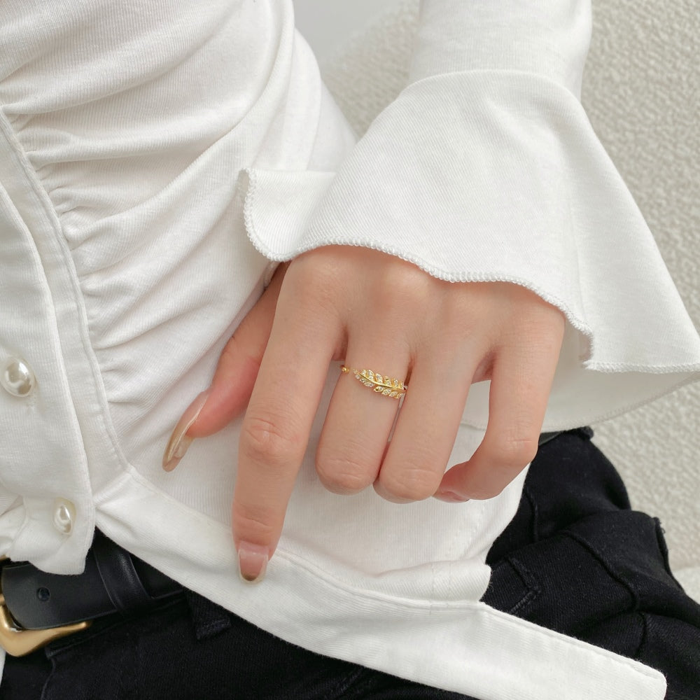 Silver Zircon Round Cut Open Feather Bypass Ring