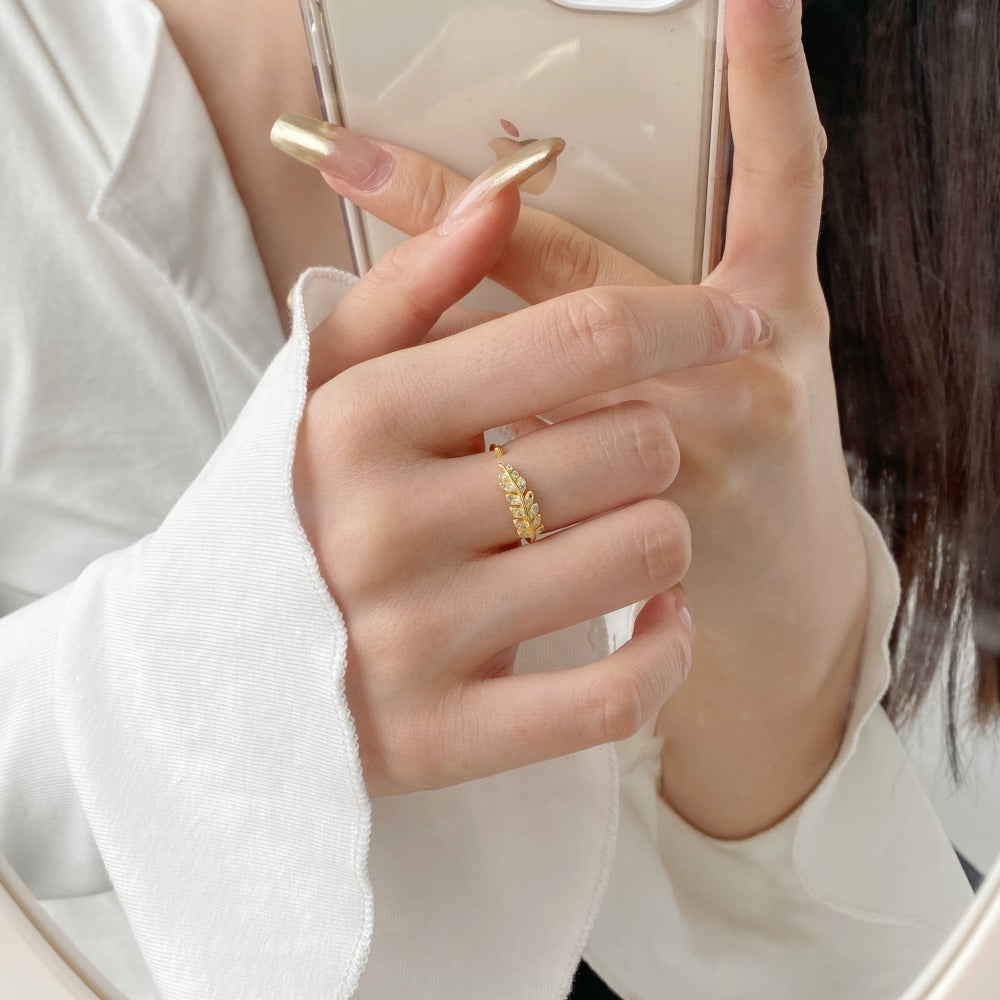 Silver Zircon Round Cut Open Feather Bypass Ring