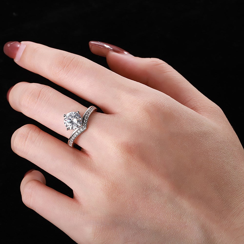 Silver Zircon Round Cut Iced Curved Solitaire Ring